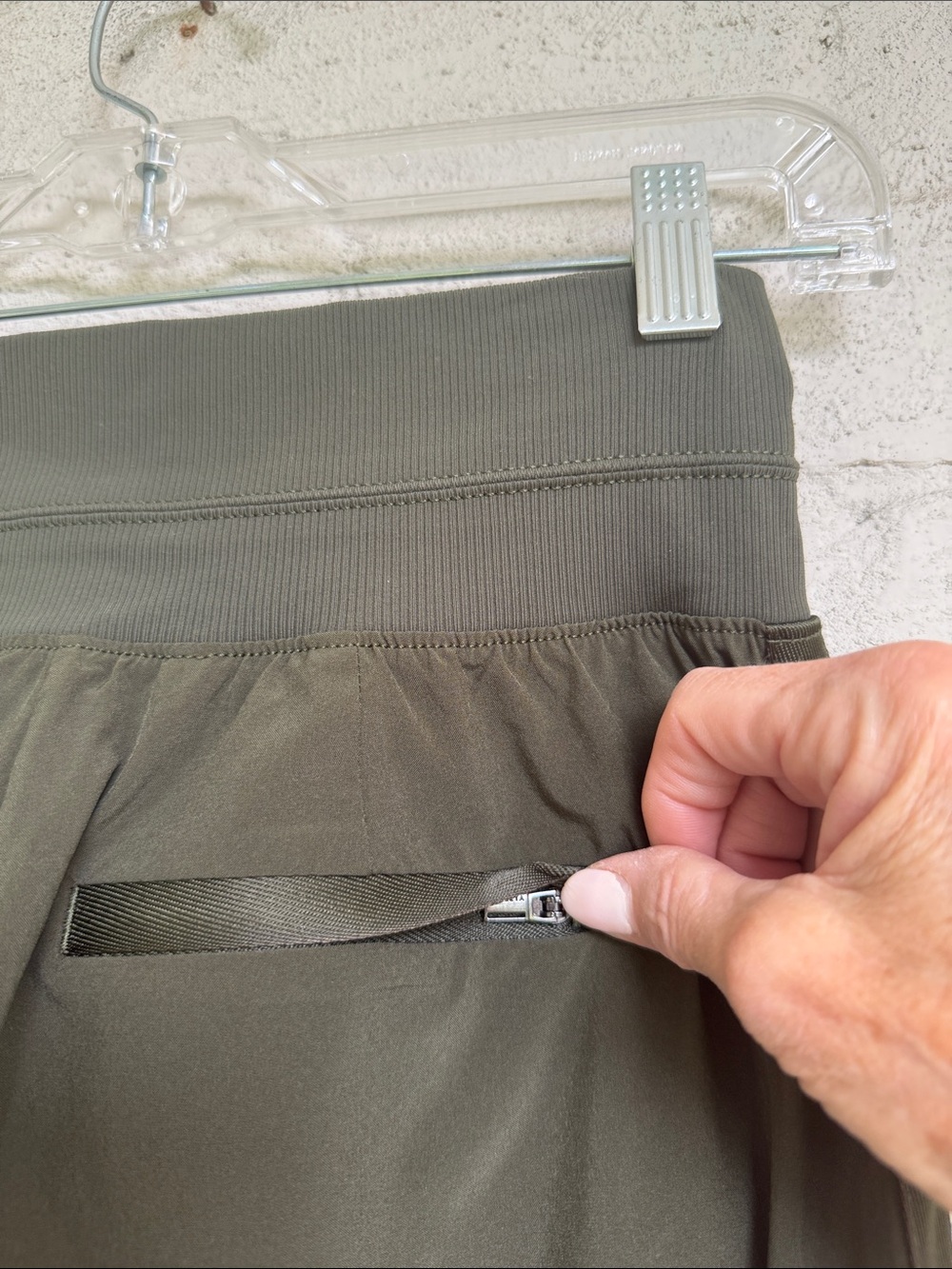 Athleta Nolita Mountain Olive Stretch High Rise Pull On Pants Size 2 - Picture 7 of 16